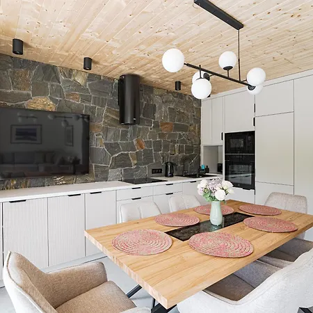 Kasztanowa Park * 什切尔克